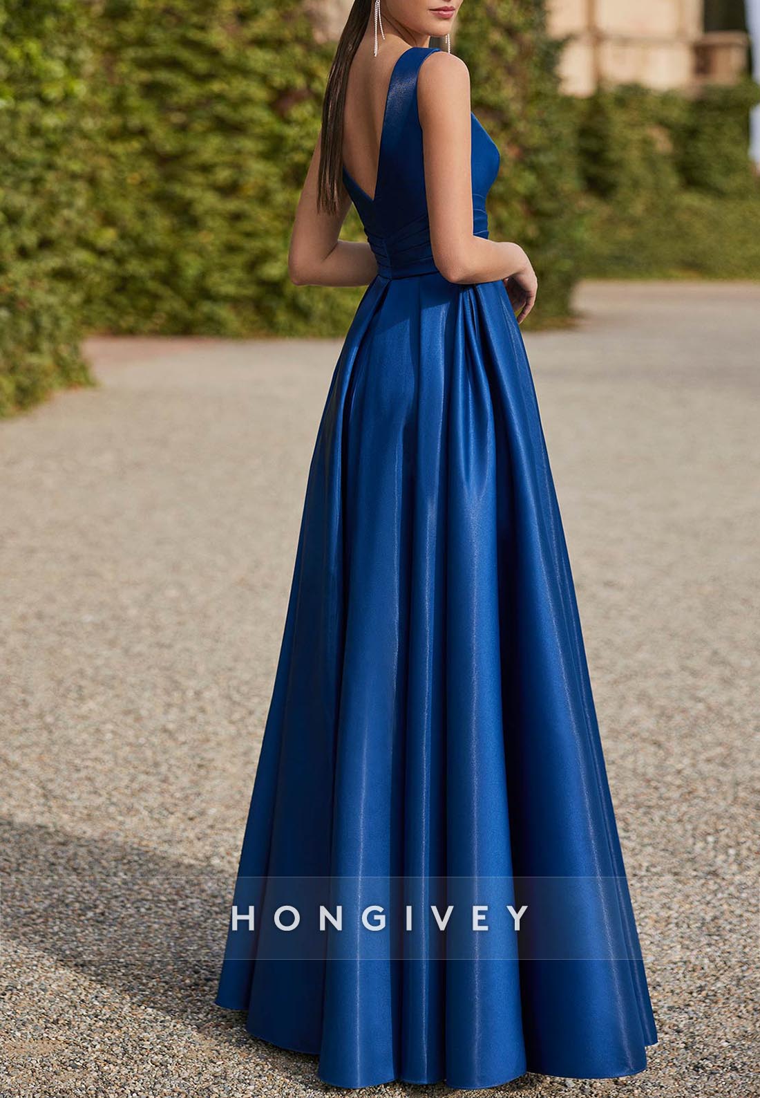 Pleated Regular Straps Sleeveless Satin Mother of Bride V Neck Floor-Length Princess Evening Gowns