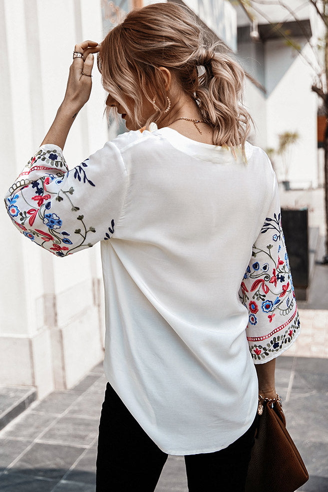 Loose Embroidered Shirt With 3/4 Sleeves