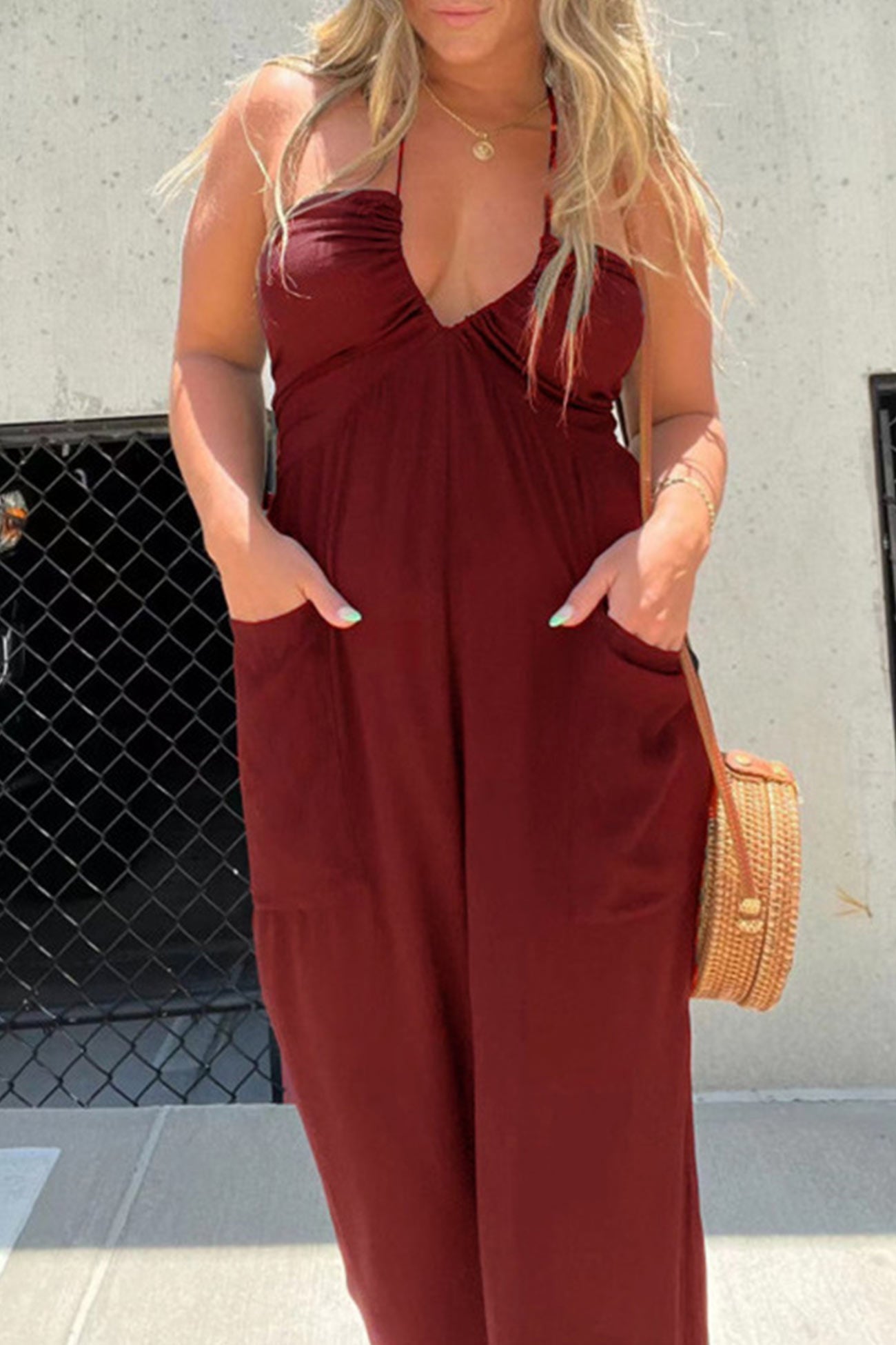 Low Cut Halterneck Pocketed Jumpsuits - Fashionpara