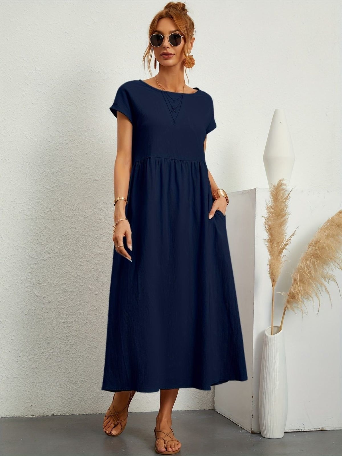 Short Sleeve Crew Neck Empire Waist Side Pocket A-Line Midi Dress - View 2