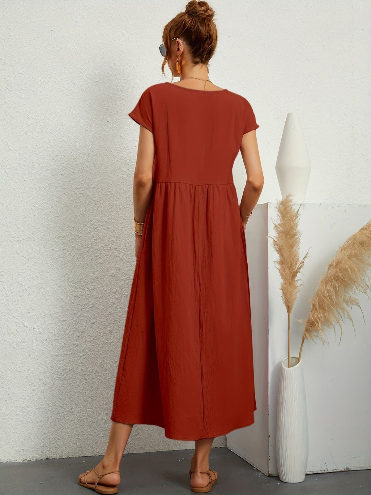 Short Sleeve Crew Neck Empire Waist Side Pocket A-Line Midi Dress - View 13