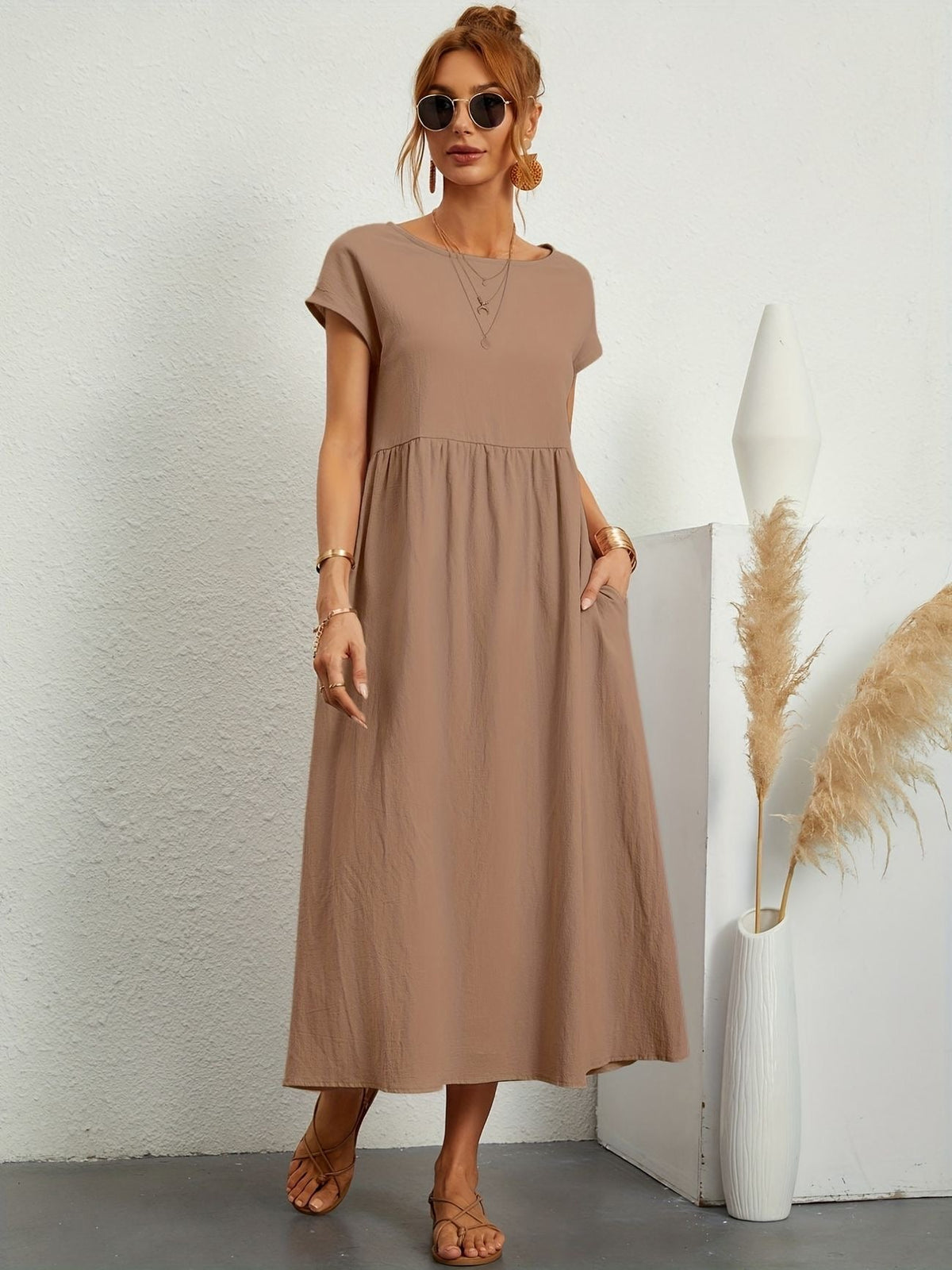 Short Sleeve Crew Neck Empire Waist Side Pocket A-Line Midi Dress - View 5