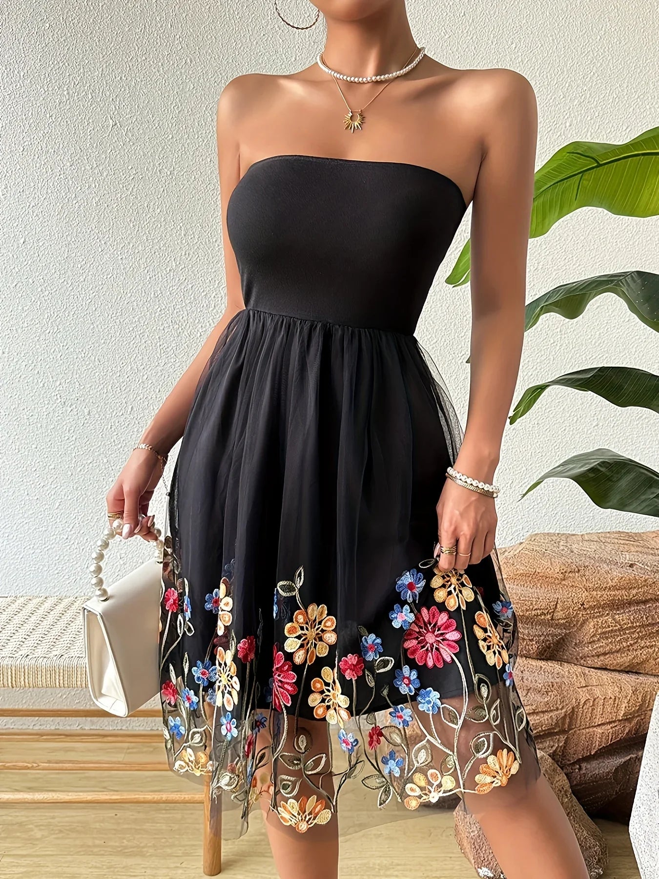 Embroidered Mesh Floral Strapless Vintage Floral Dress