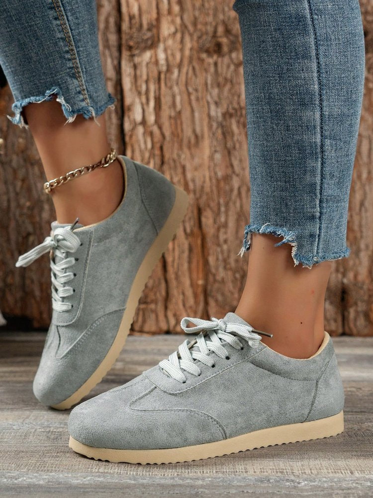 Vintage Round-toe Lace-up Flat Suede Oxfords