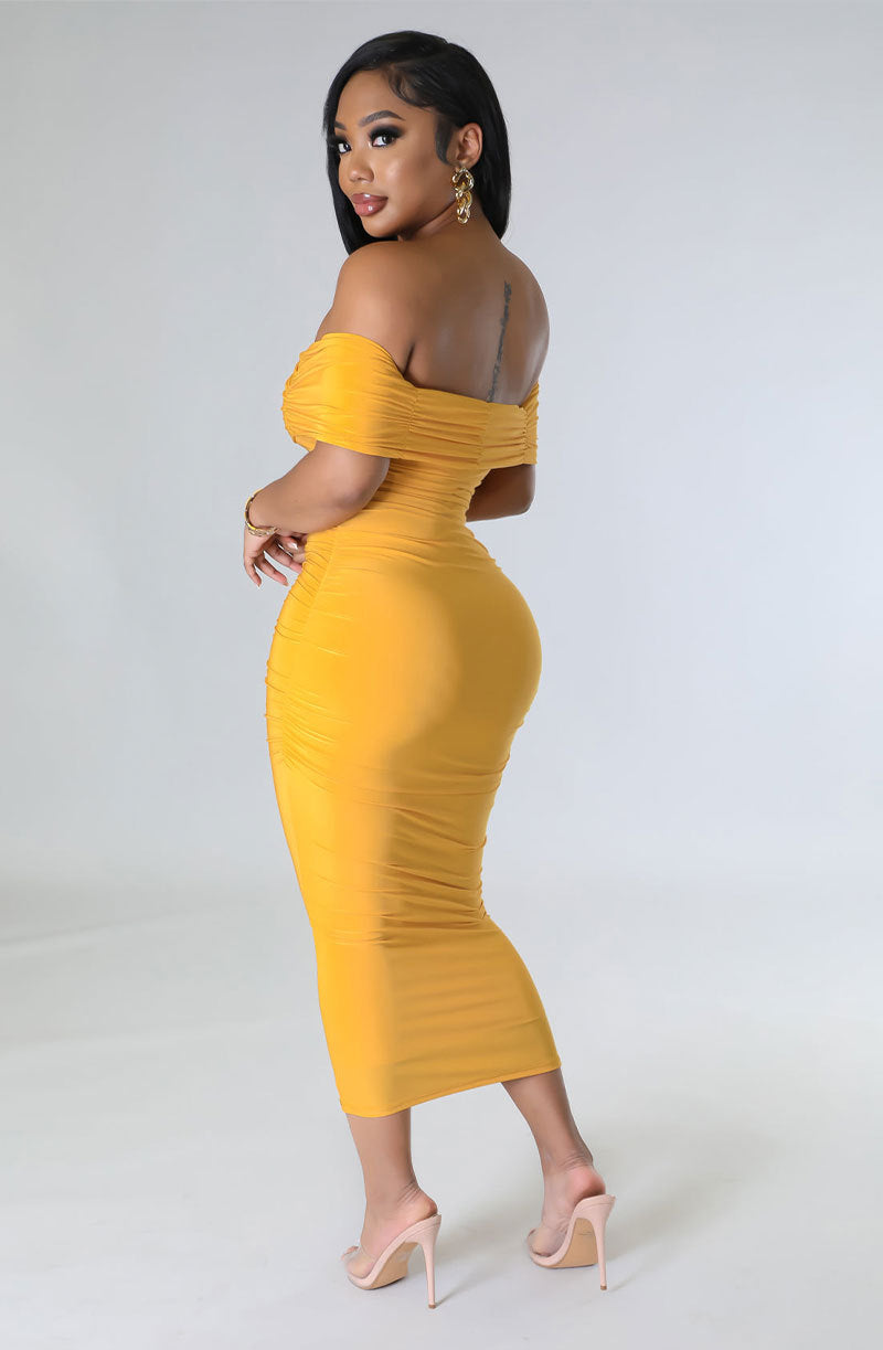 Alani Formal Off The Shoulder Dress - Fashionpara