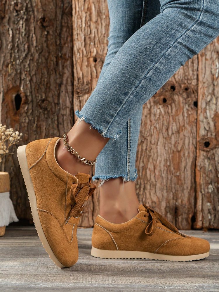 Vintage Round-toe Lace-up Flat Suede Oxfords