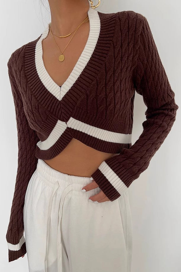 Contrast Cable Knit Crop Sweater for Effortless Style