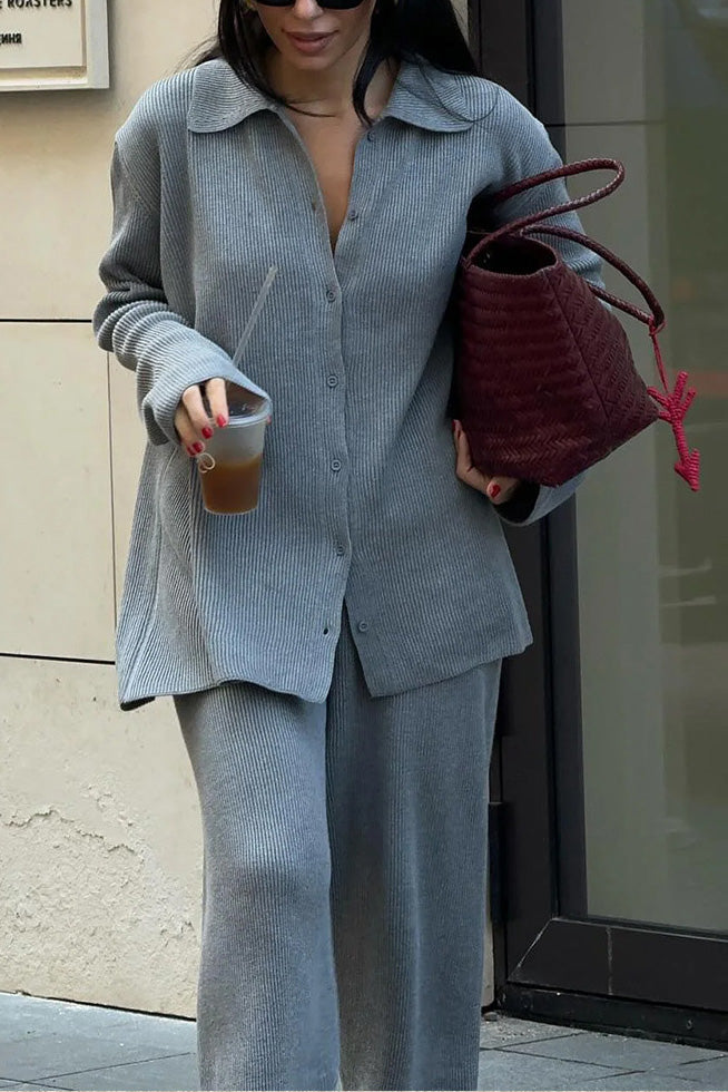 Edinburgh Royal Mile Elegant Knitted Coat and Trousers Set