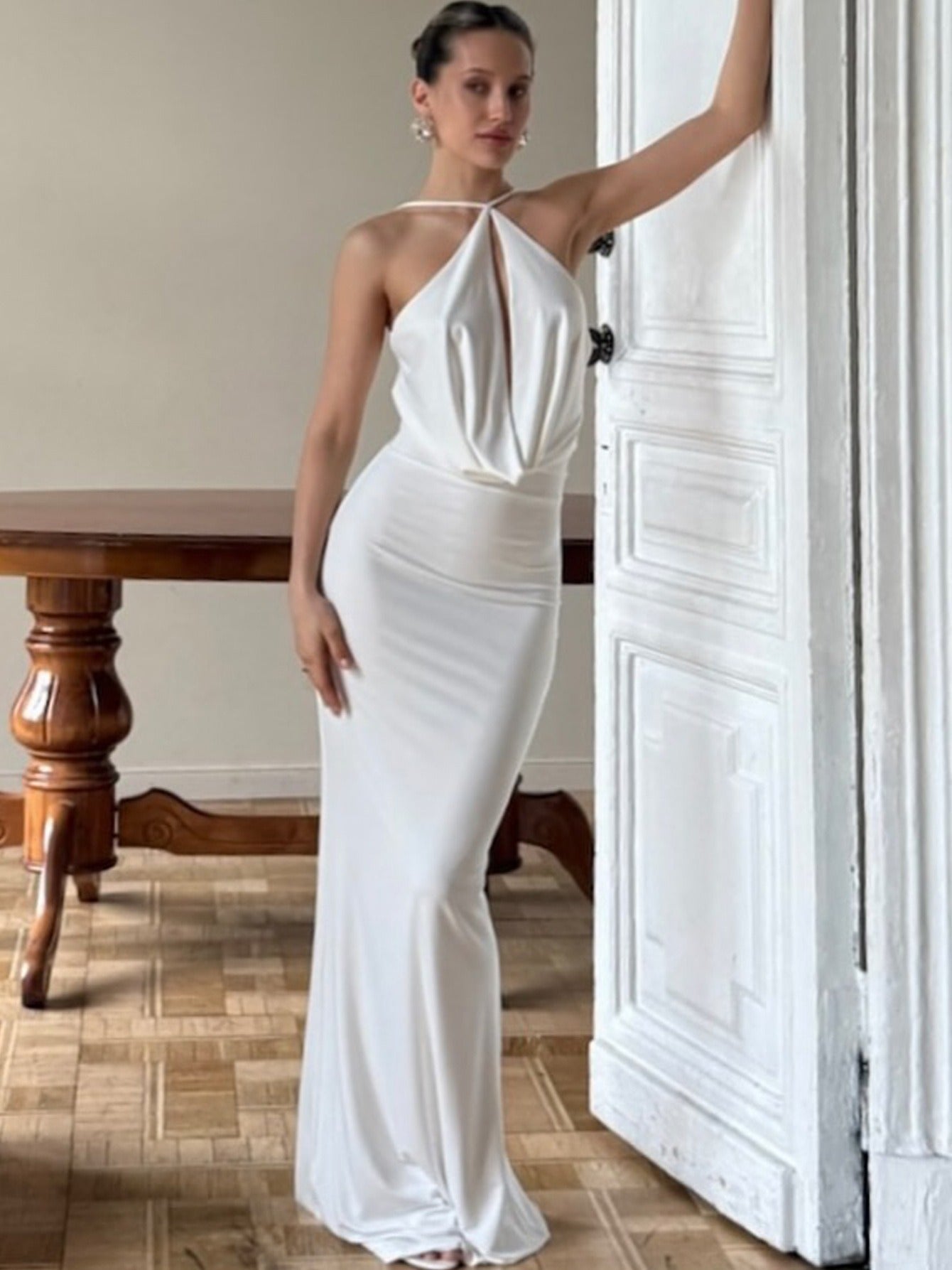 Backless Temperament Hollow Halter Dress