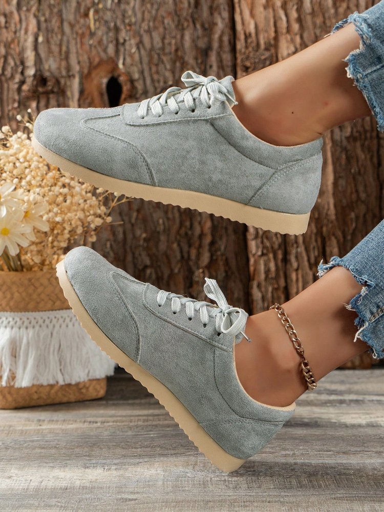 Vintage Round-toe Lace-up Flat Suede Oxfords