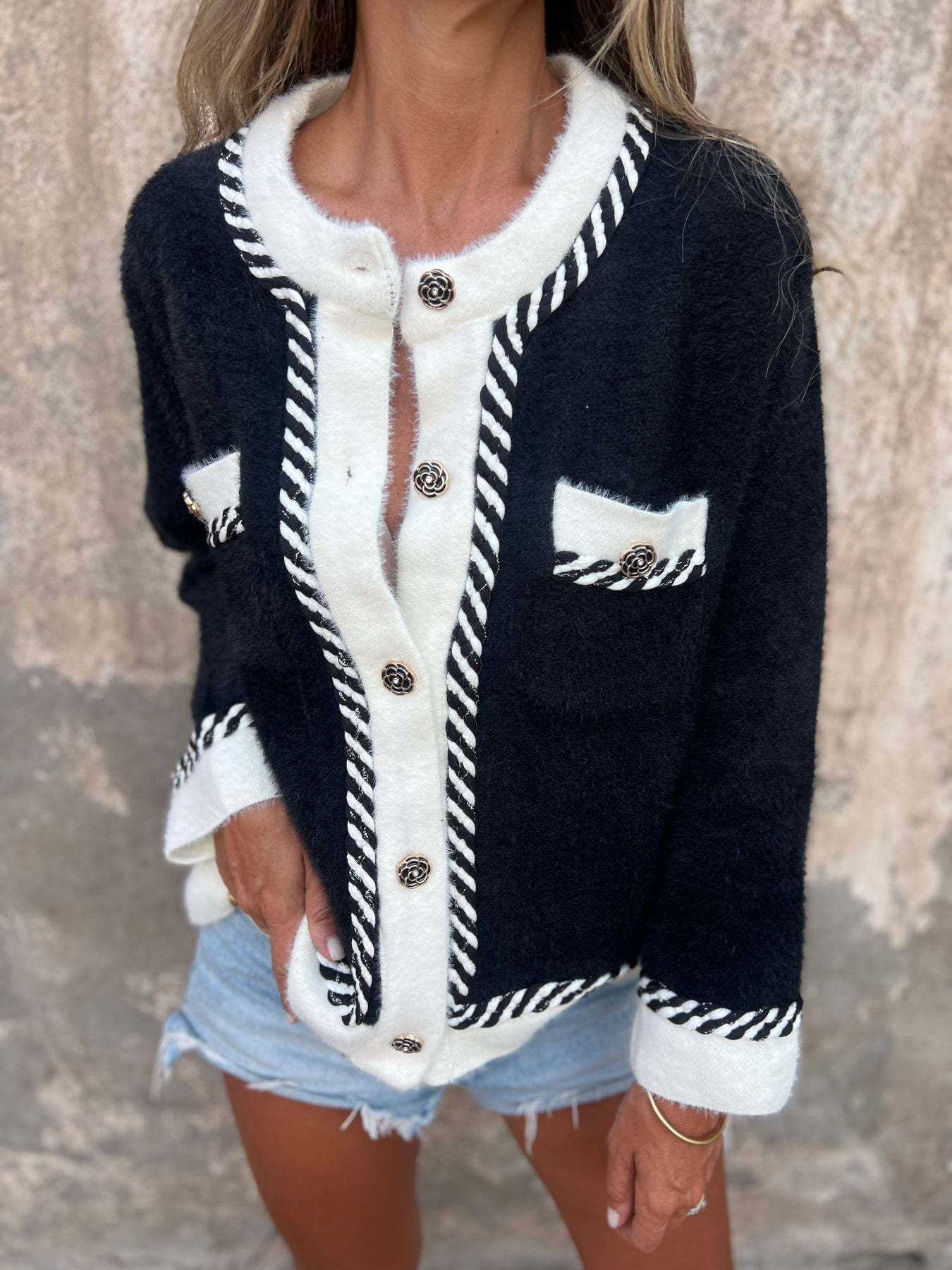 ShoptheCIC Black and White Contrast Long-Sleeved Jacket