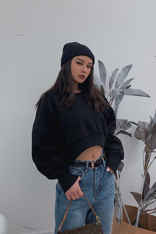 Solid Crew Neck Crop Sweater for Effortless Style