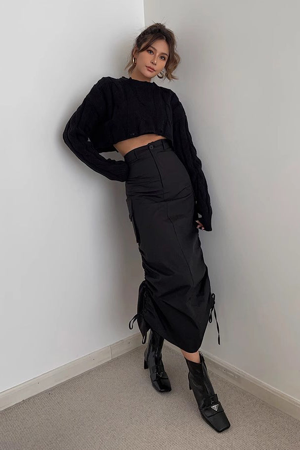 Ripped Crew Neck Cable Knit Crop Sweater for Stylish Comfort