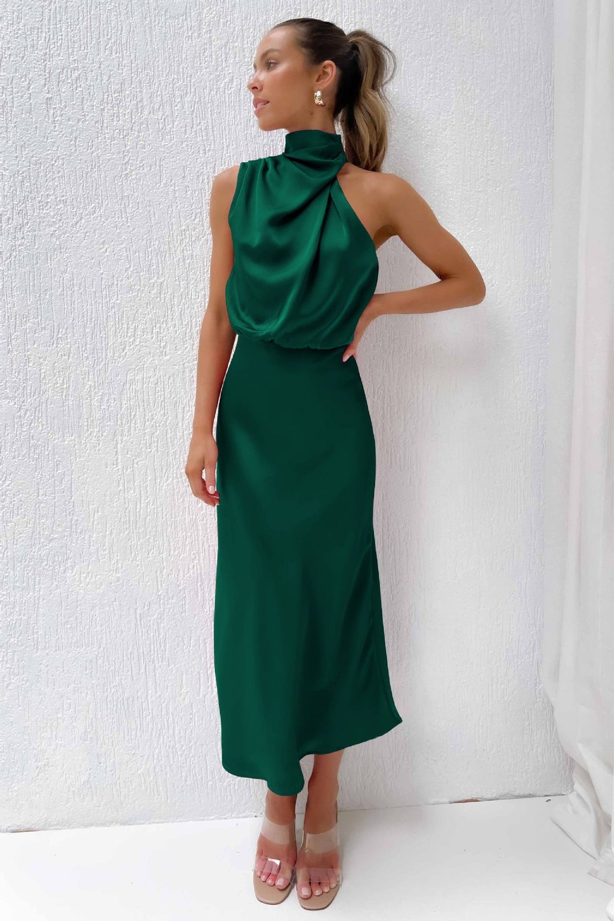 Halter Neck Blouson Bodice Sleeveless Bias Cut Midi Dress - View 4