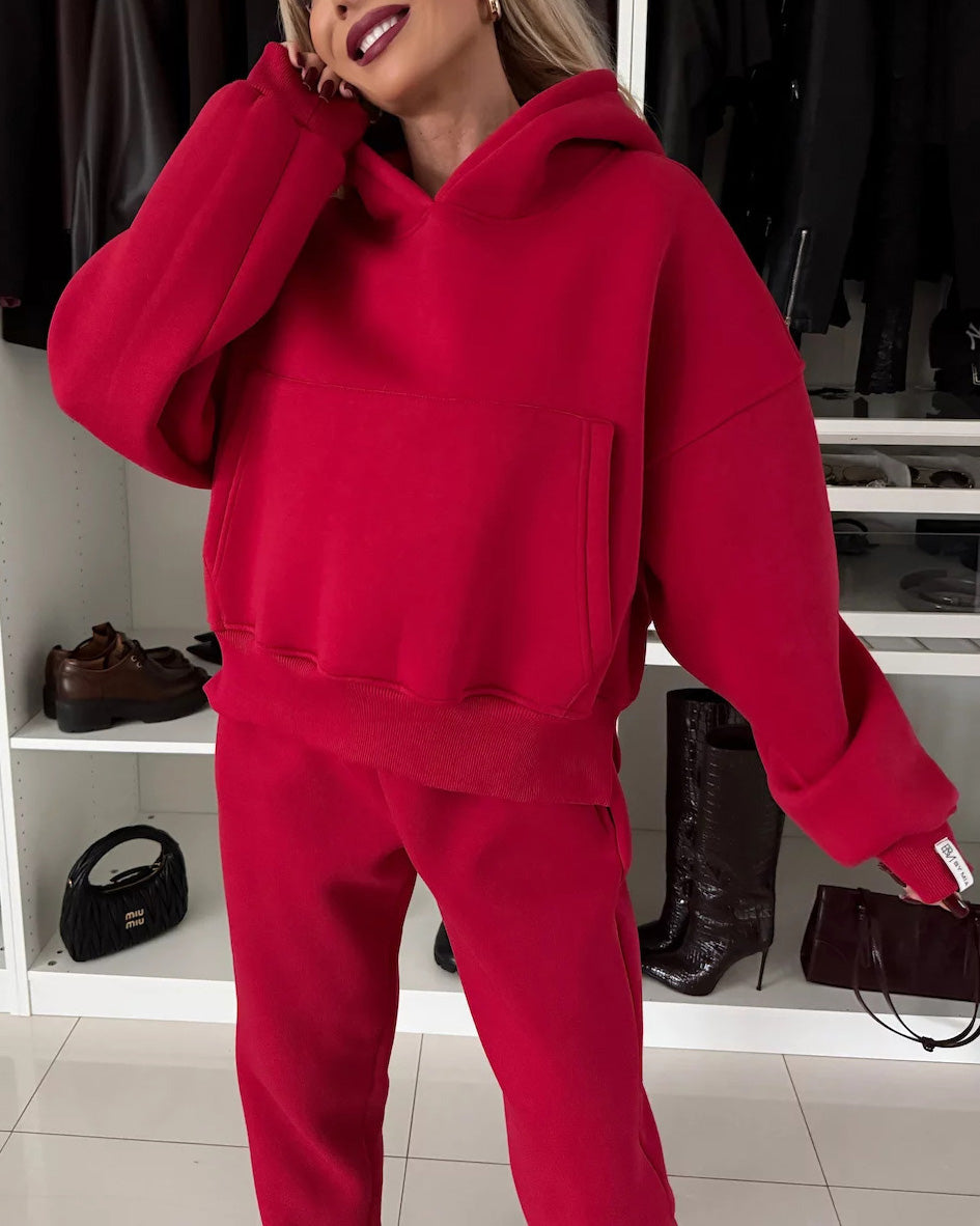 Cropped Hooded Sweatshirt and Pants Set for Cozy Style