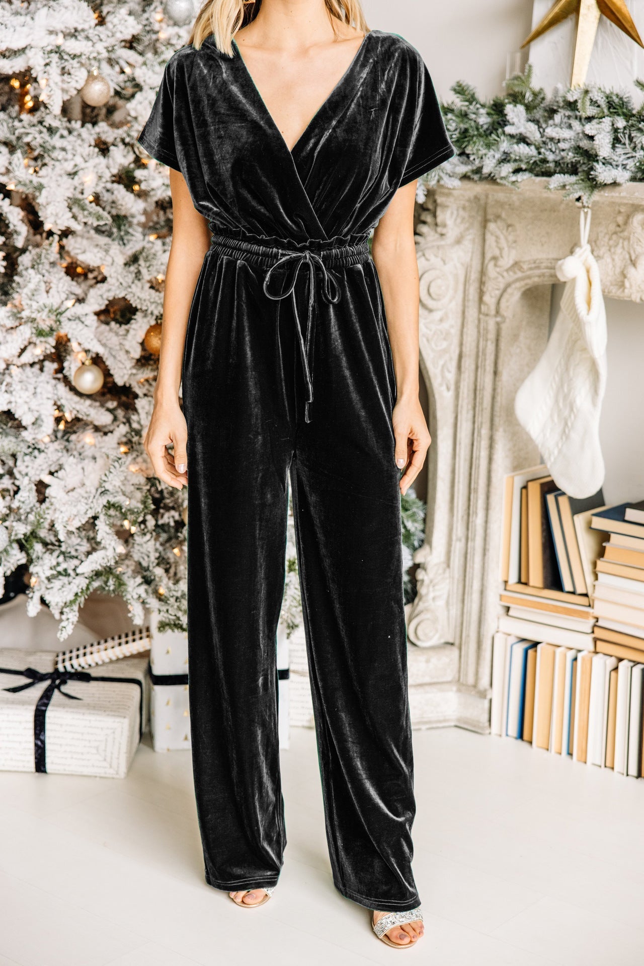 Holiday Vixen Emerald Green Velvet Jumpsuit - Fashionpara