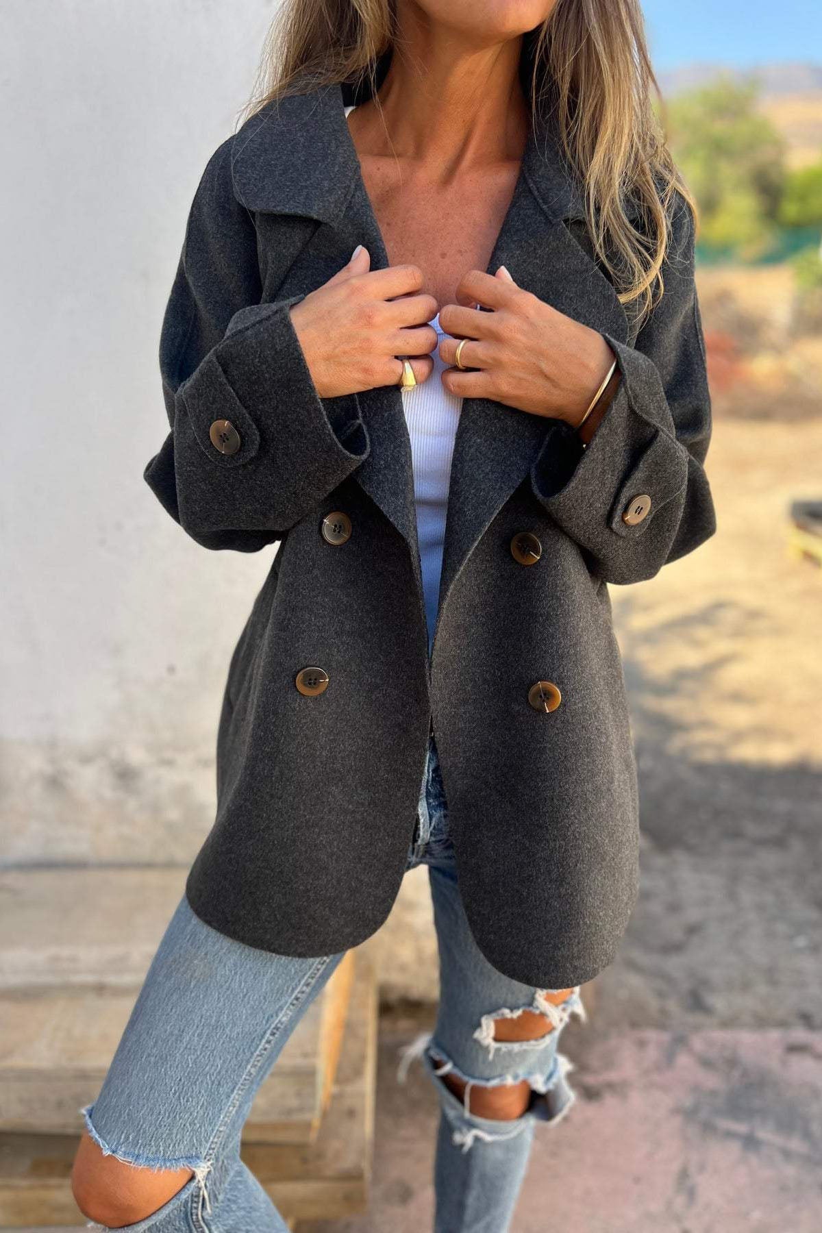 Lapel Long-Sleeved Woolen Coat for Elegant Winter Style