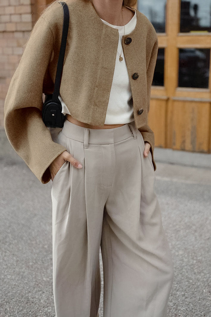 Relaxed-fit Brown Wool Coat for Effortless Style and Comfort