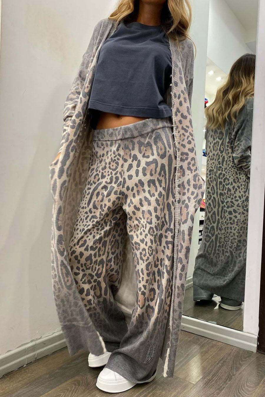 Leopard Print Long Sleeve Cardigan and Pants Set for Chic Style
