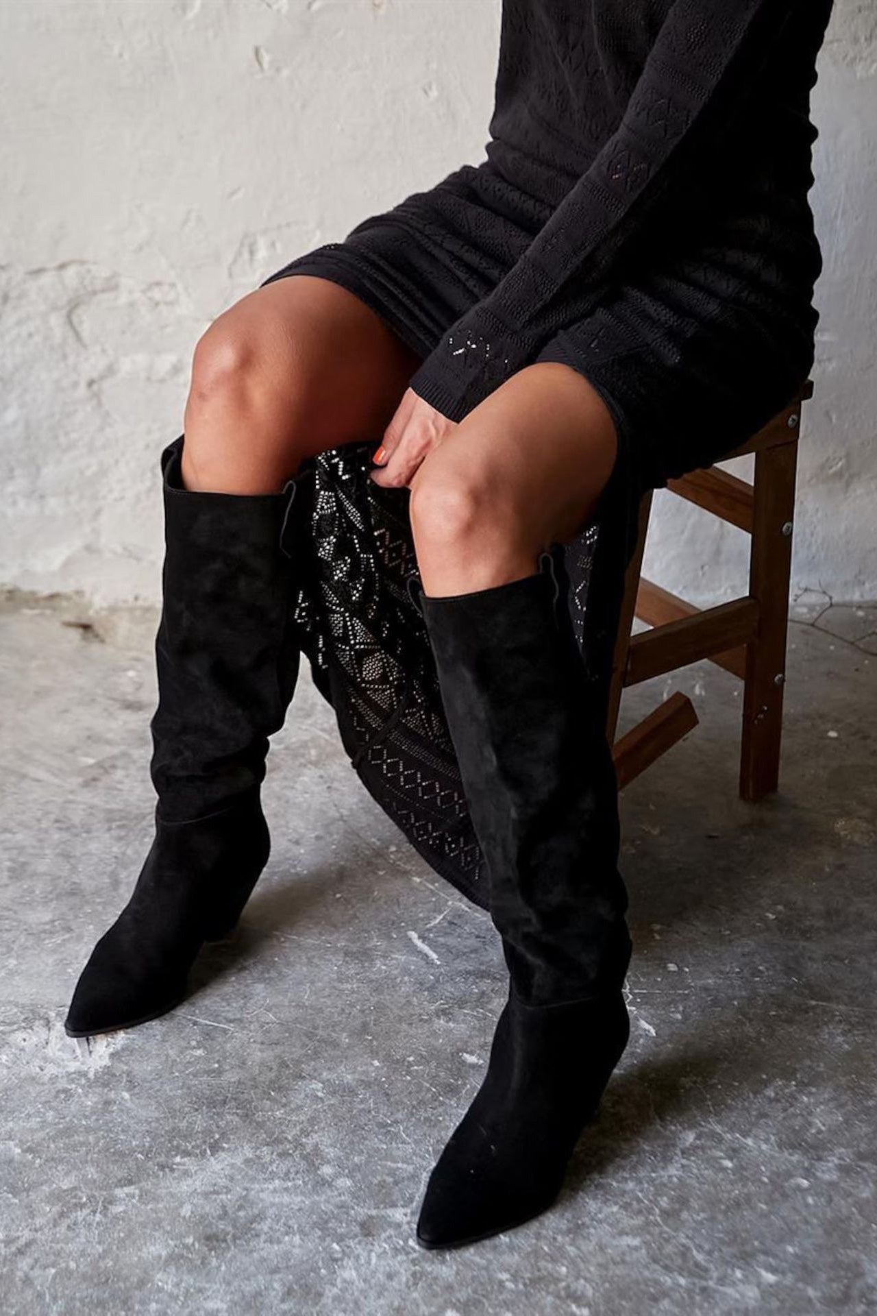 Suede pointed toe chunky heel knee high boots