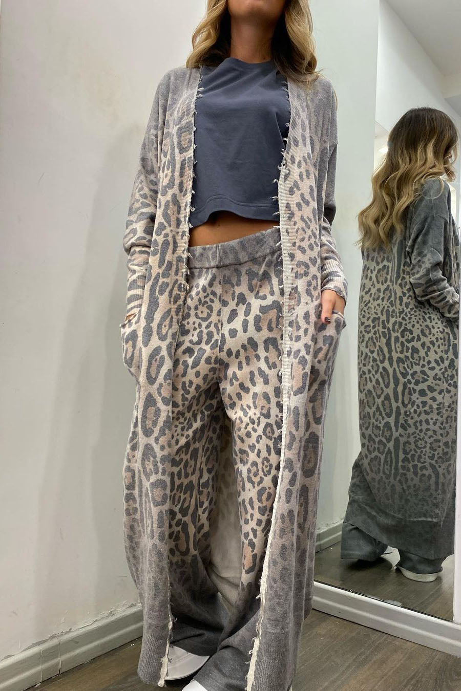 Leopard Print Long Sleeve Cardigan and Pants Set for Chic Style