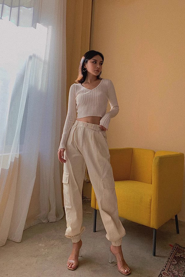 Rib-Knit V Neck Sweater for Effortless Style and Comfort