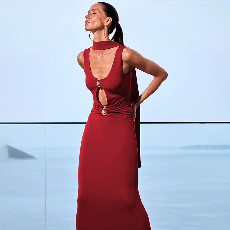 Scoop Neck Keyhole Cut Out Hardware Accent Bodycon Maxi Gown - View 3