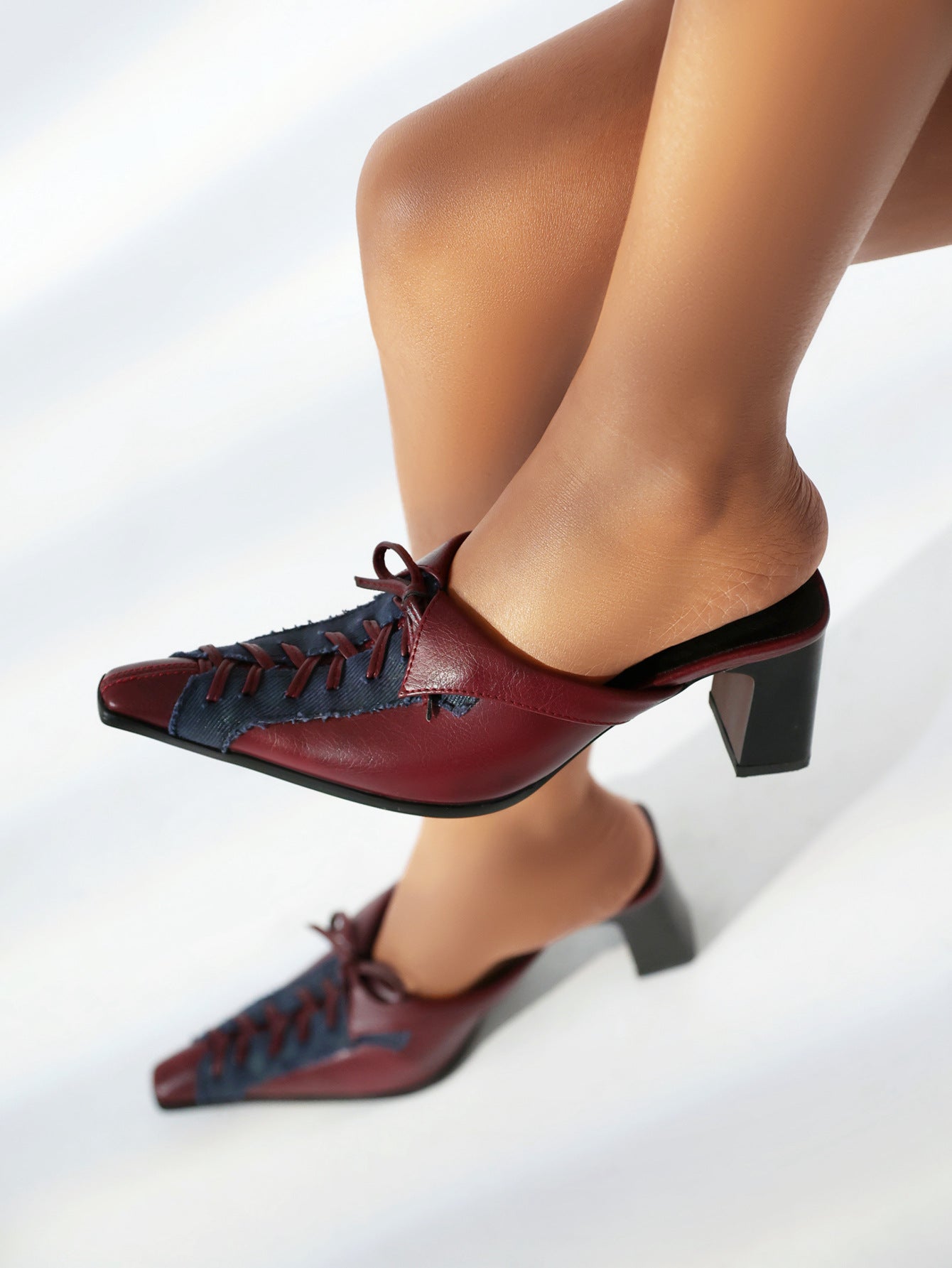 Square high heel pointed toe lace-up stitching mules