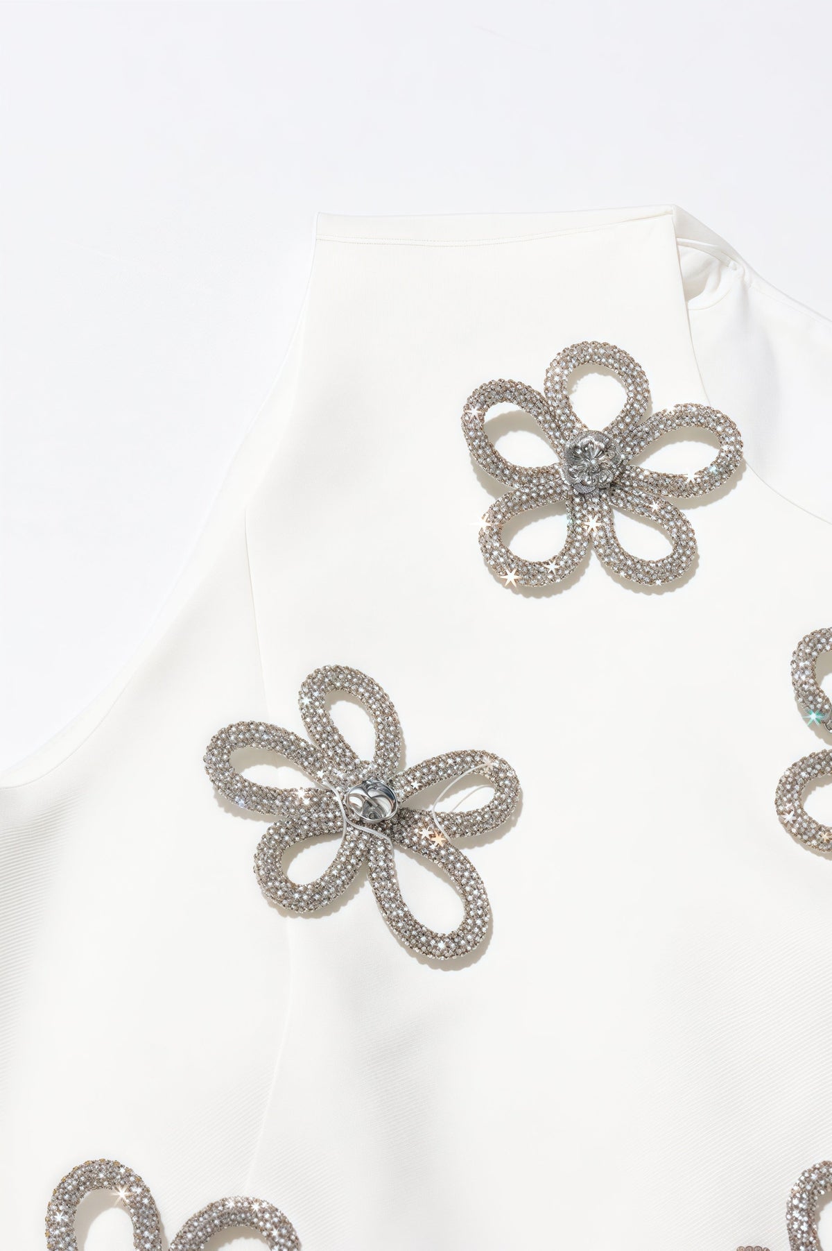Metallic Floral Appliqué Crew Neck Sleeveless Fitted Mini Dress - View 6
