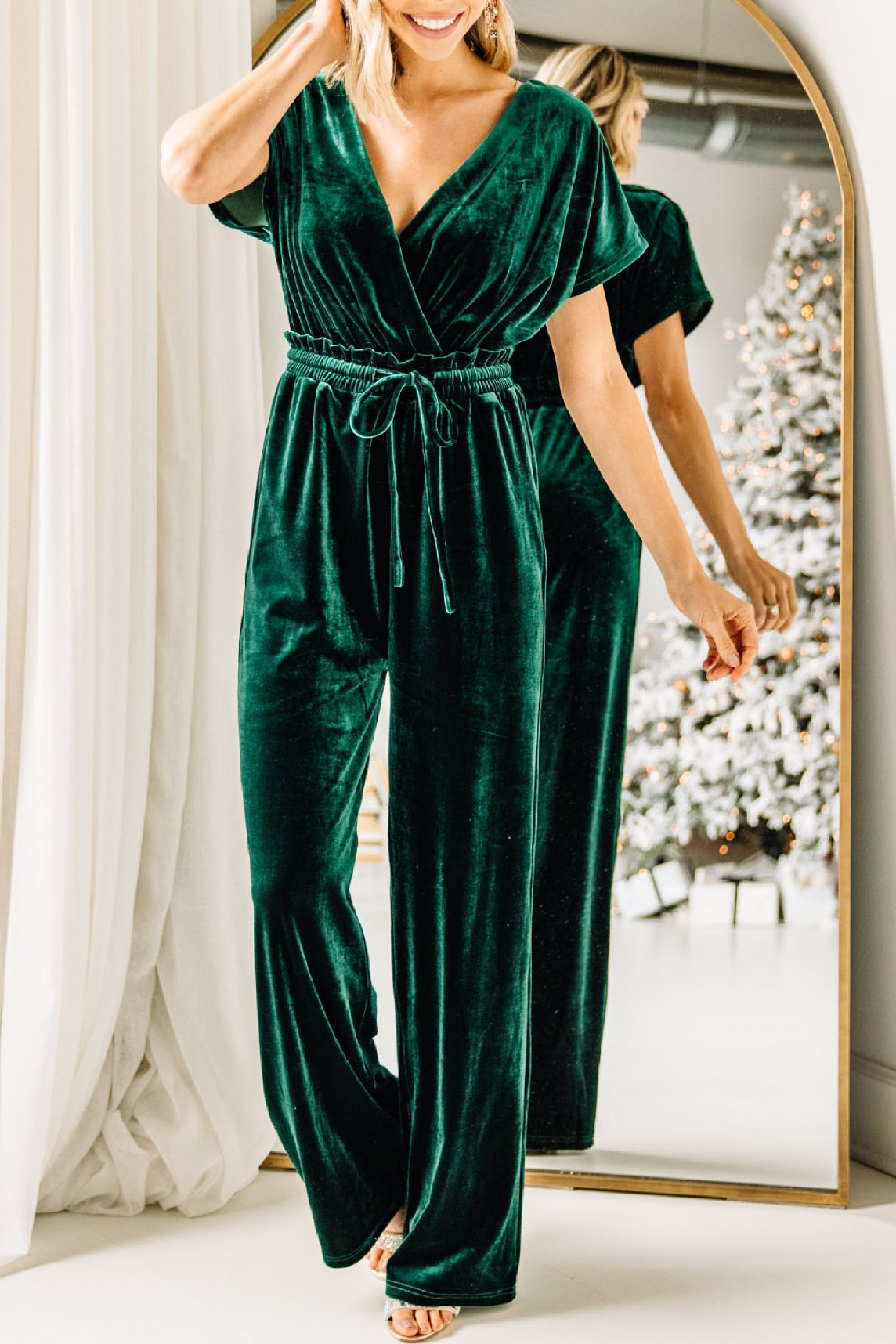 Holiday Vixen Emerald Green Velvet Jumpsuit - Fashionpara