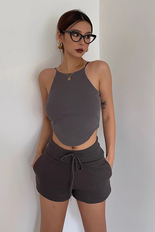 Slant Pocket Elastic Waist Sports Shorts