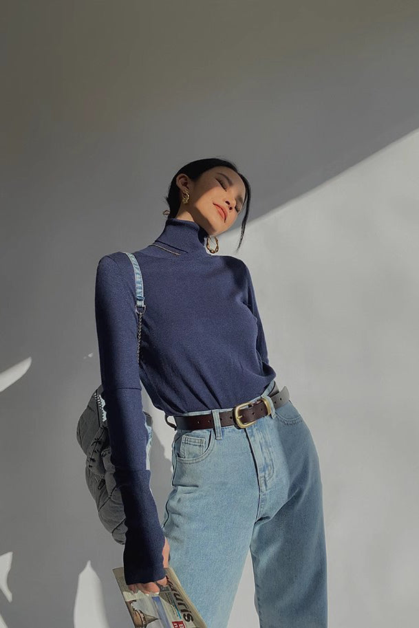 Orro Shop Knit Long Sleeve Sweater for Effortless Style