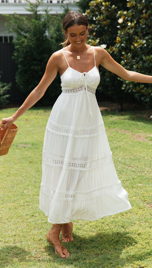 Lace Trim Sweetheart Neck Spaghetti Strap Tiered Maxi Dress
