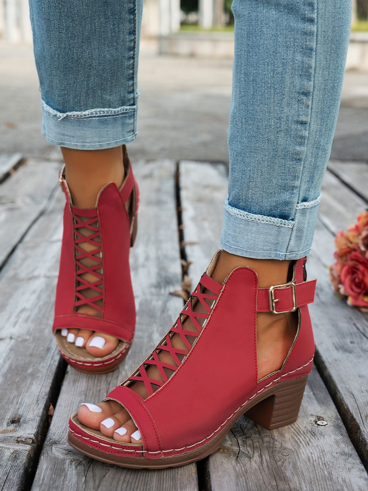 Chunky high heel open toe hollow buckle Roman sandals