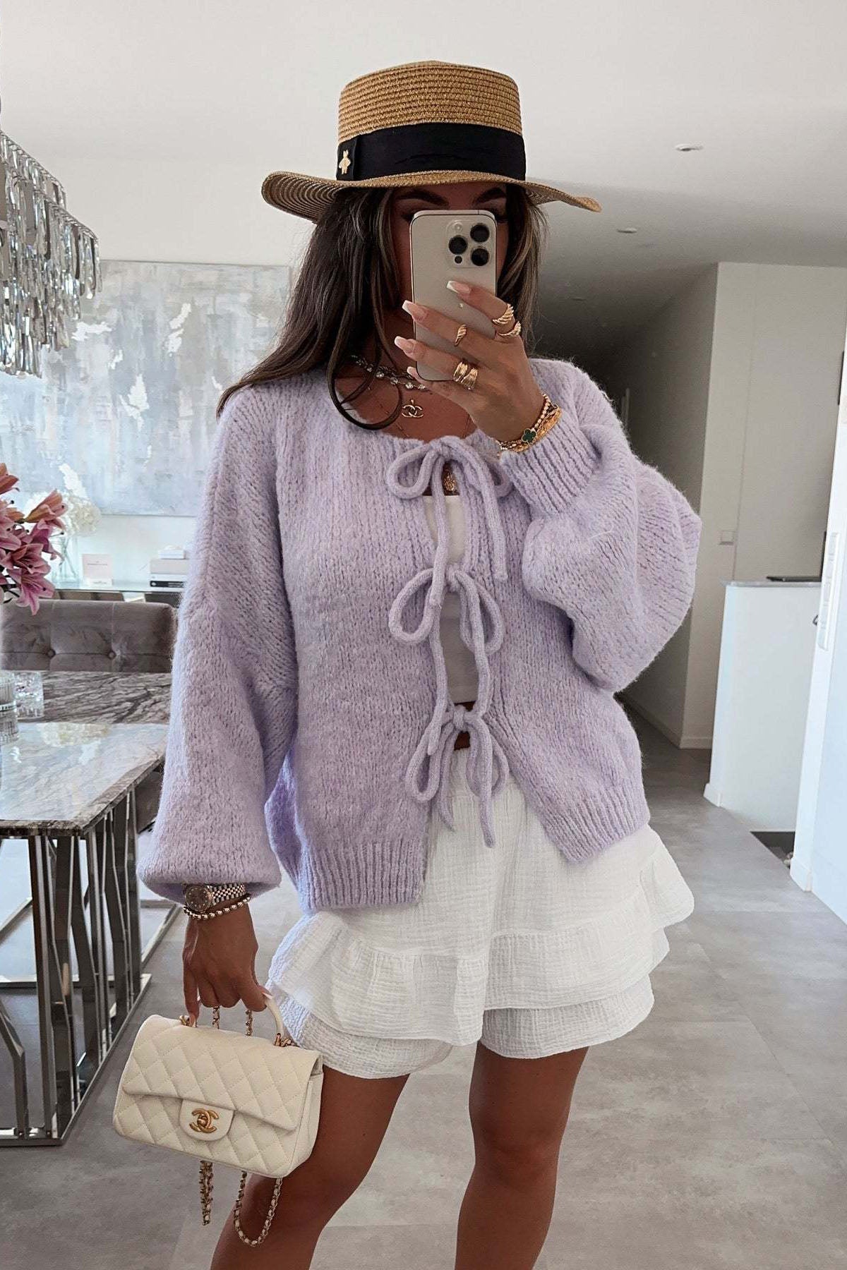 Cropped Knitted Cardigan with Crew Neck for Stylish Comfort