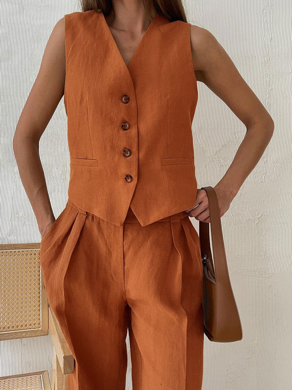 Linen Sleeveless Vest and Low-Rise Pants Set for Comfort