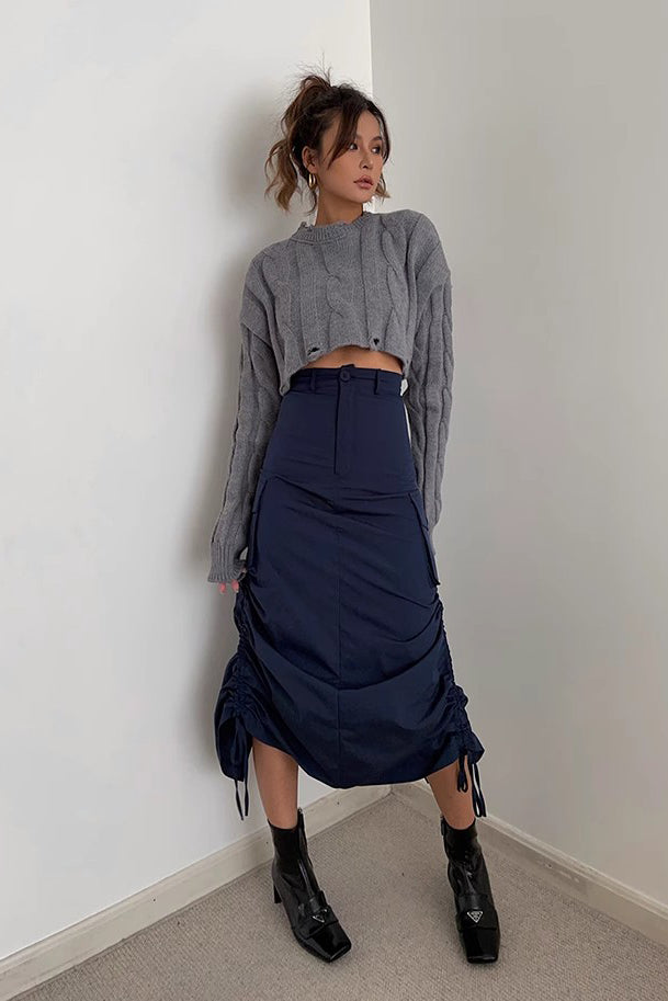 Ripped Crew Neck Cable Knit Crop Sweater for Stylish Comfort