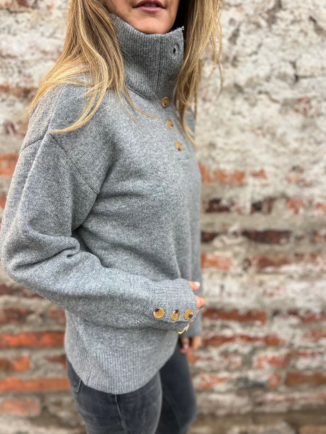 Loose Fit Stand Collar Sweater in Solid Color for Comfort