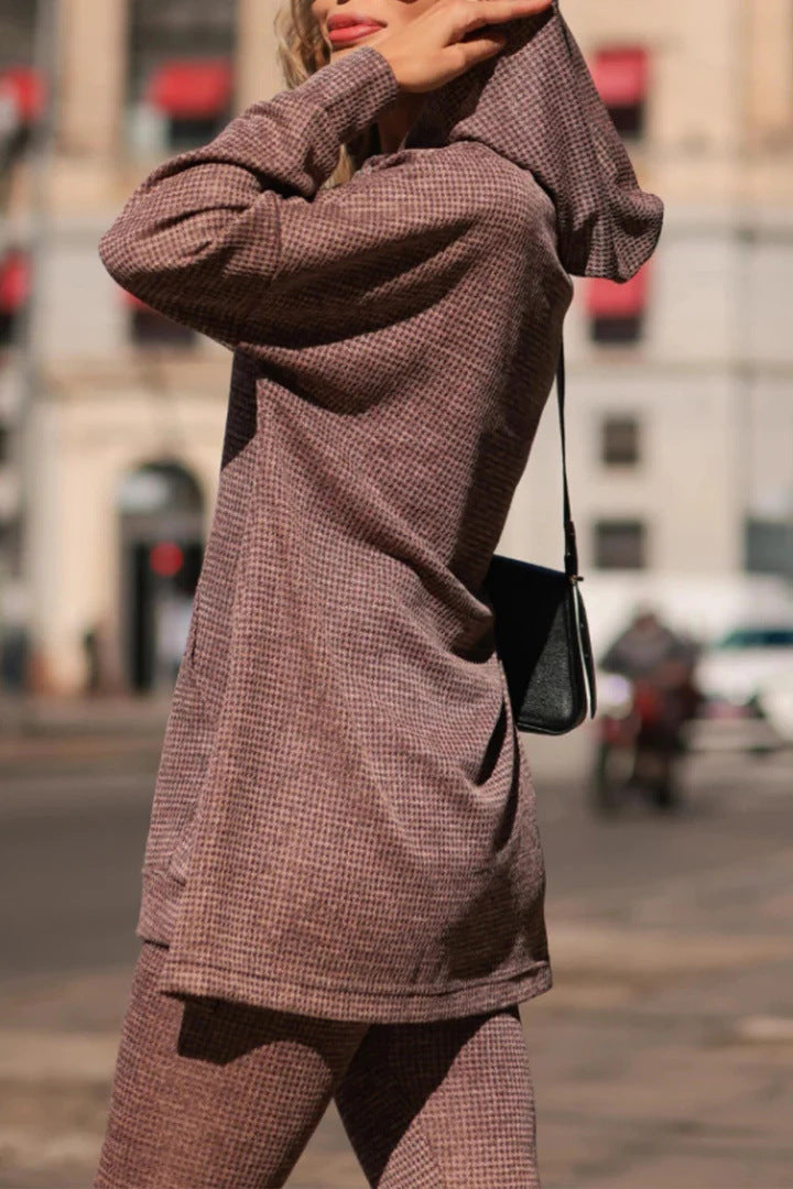 Solid color kangaroo pocket hooded sweatshirt and slim-fit sweatpants two-piece set