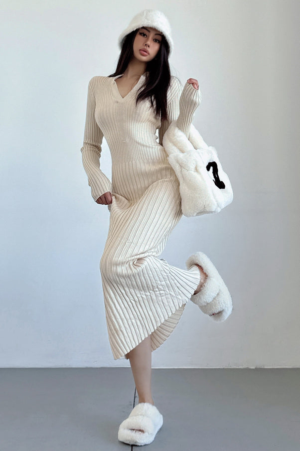 V-Neck Long Sleeve Knit Sweater Dress for Effortless Style