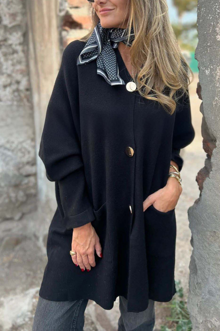 Mid-length V-neck Cardigan Jacket for Effortless Style