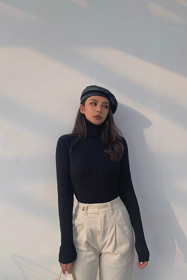 Orro Shop Solid Rib-Knit Mock Neck Sweater for Comfort