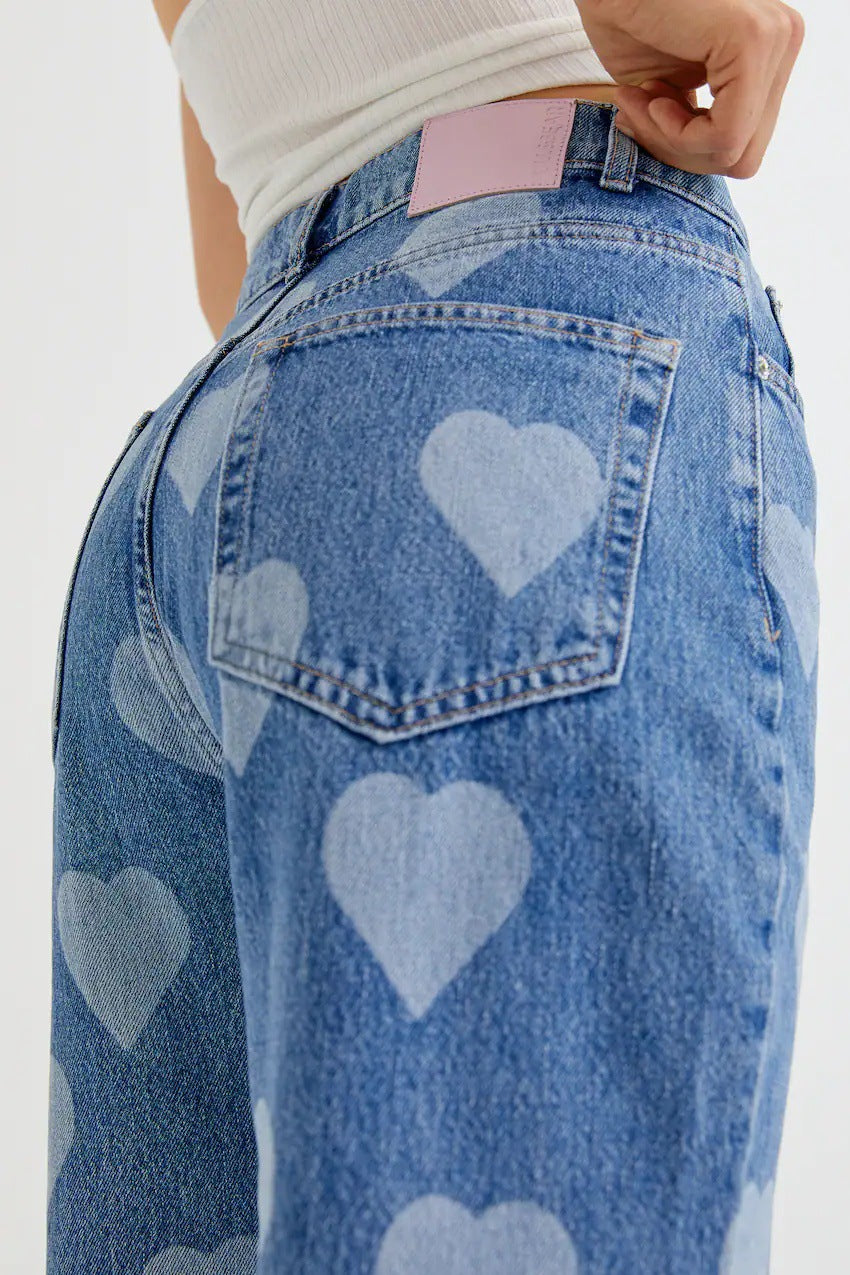 High Waist Vintage Heart Straight Jean
