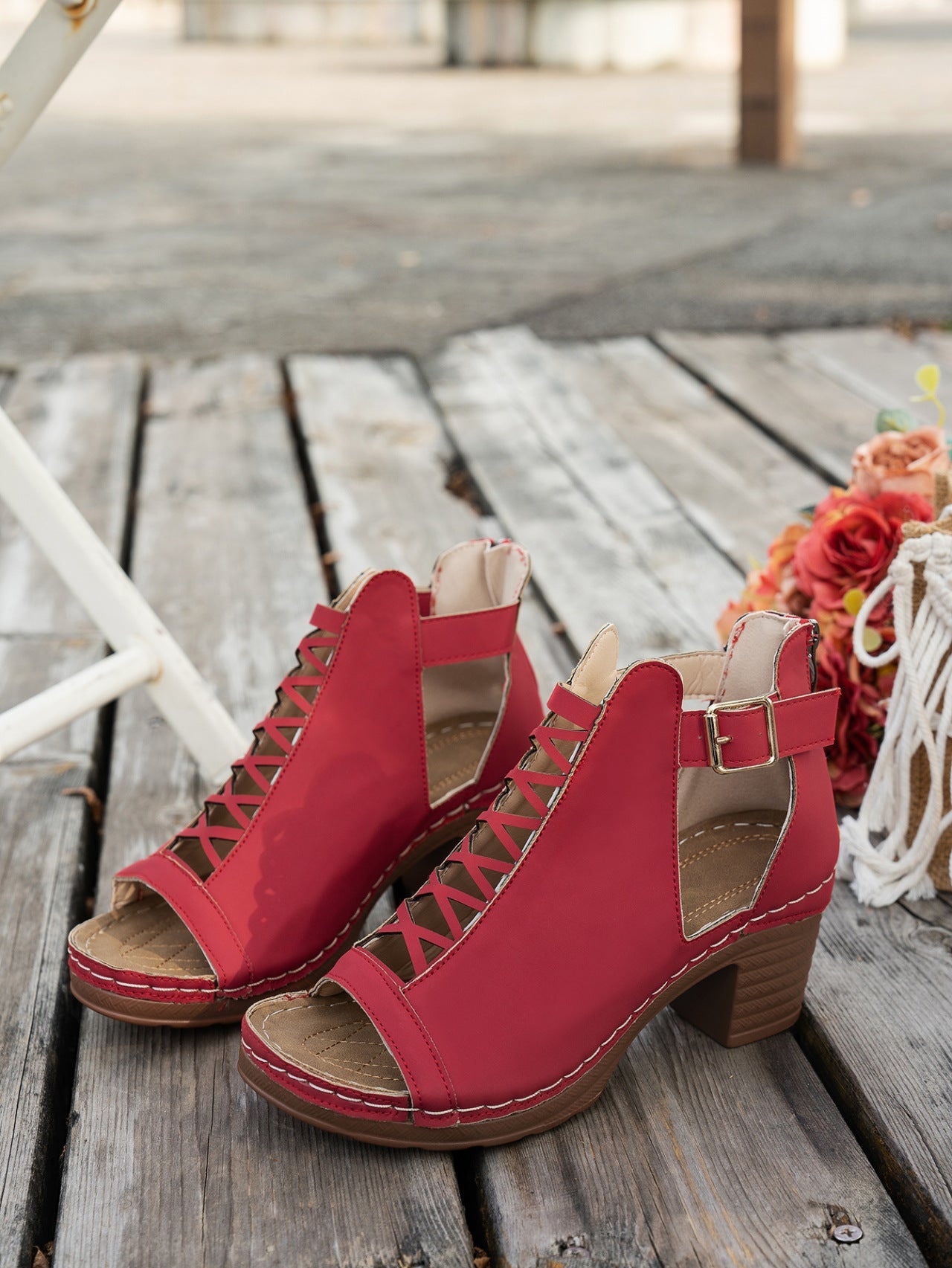 Chunky high heel open toe hollow buckle Roman sandals