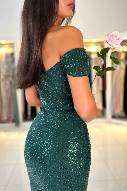 Charming Mermaid Off the shoulder sweetheart Dark Green Homecoming Dress - Fashionpara