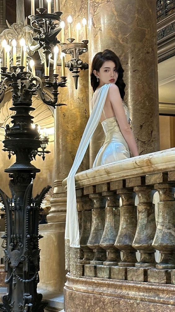 Elegant Sheath Straps Champagne Prom Dresses Long Formal Dress