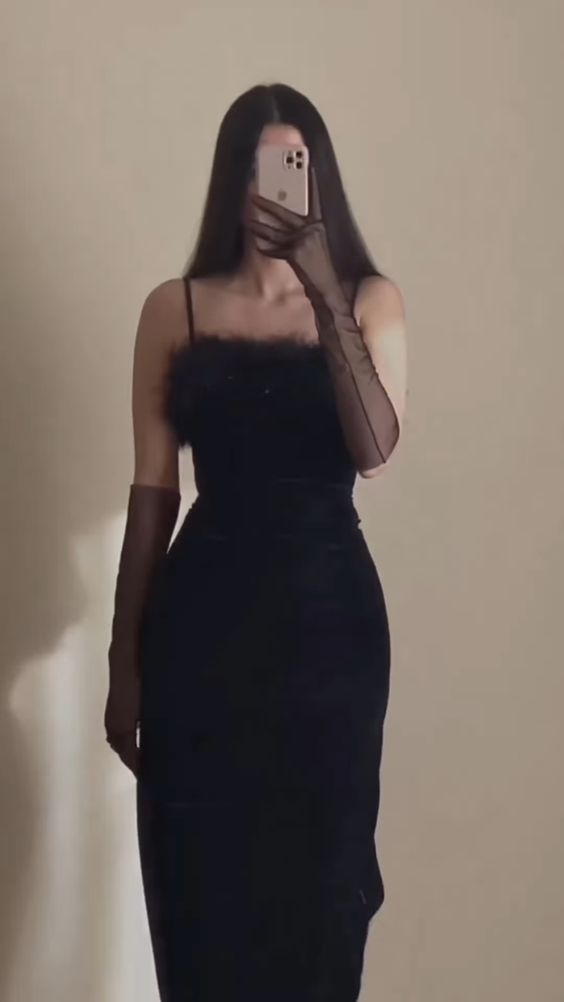 Sexy Sheath Straps Long Black Velvet Slit Feathers Prom Dress