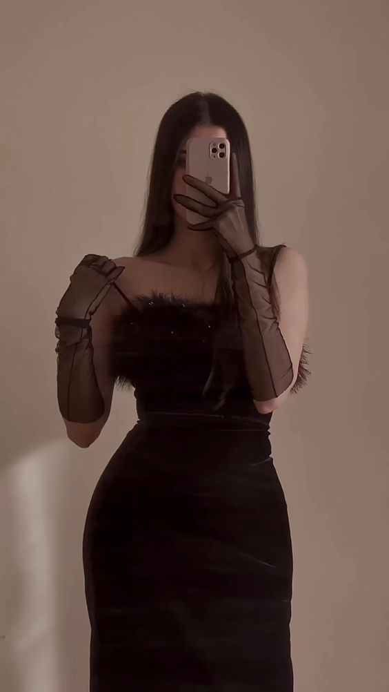 Sexy Sheath Straps Long Black Velvet Slit Feathers Prom Dress