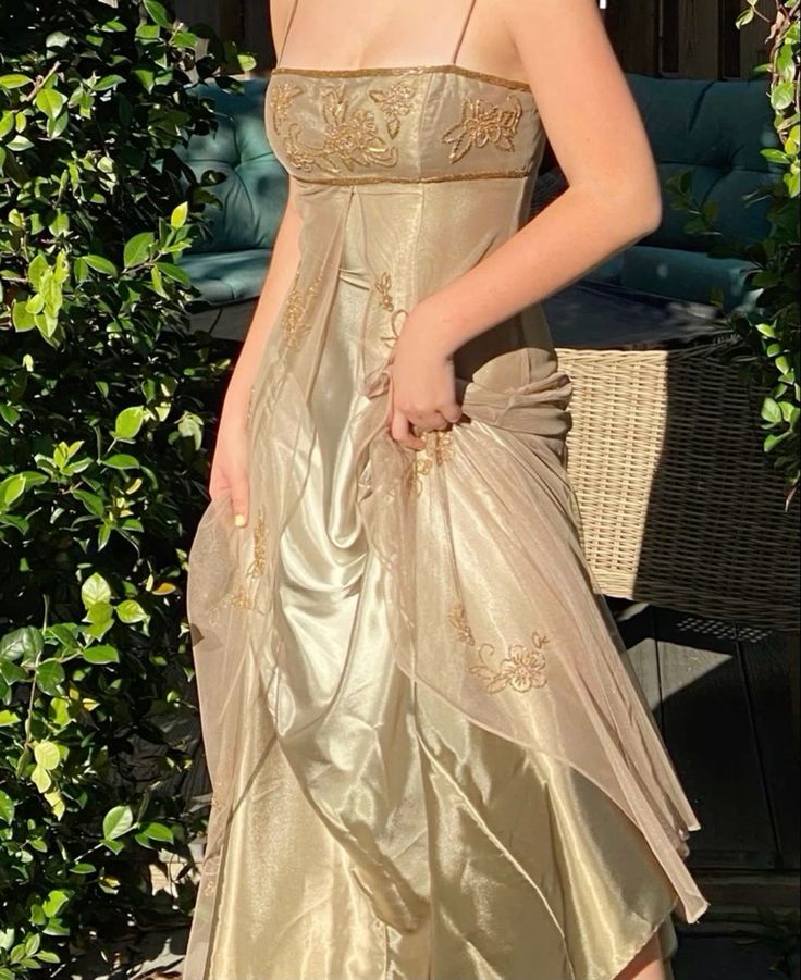 Vintage A Line Spaghetti Straps Gold Long Prom Dresses Party Evening Dress