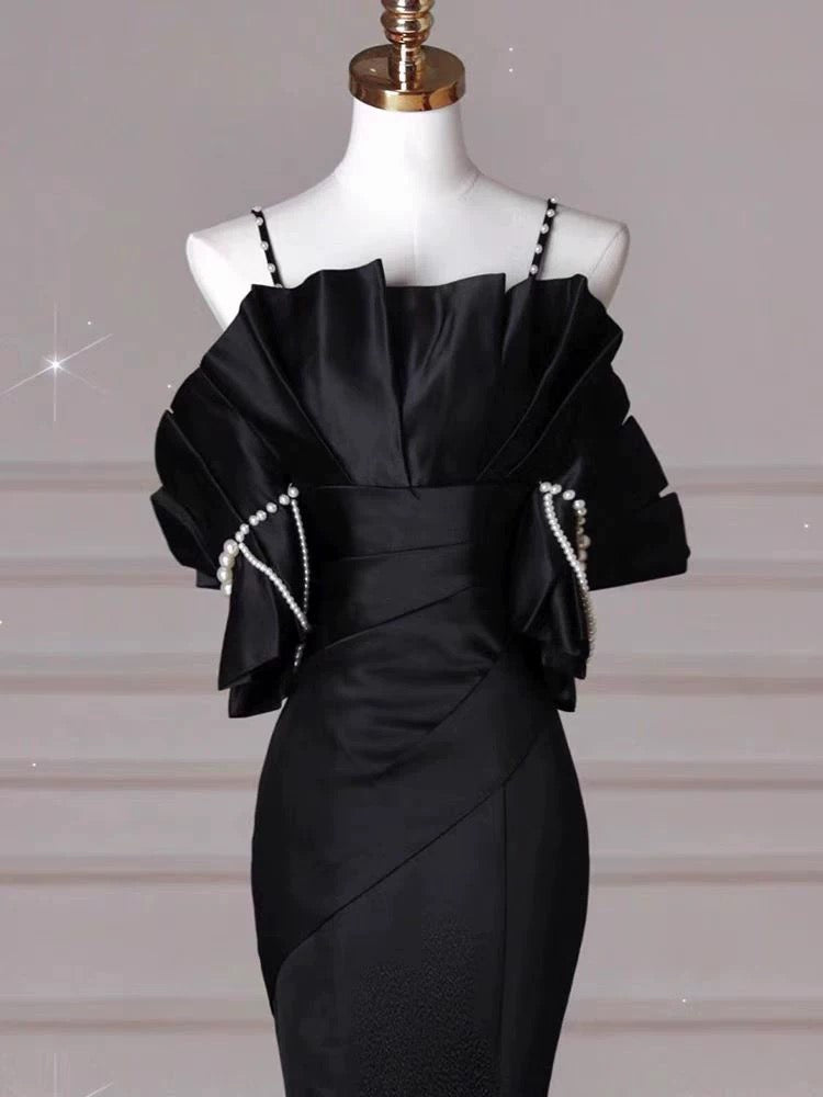 Sexy Mermaid Spaghetti Straps Black Long Formal Dress Satin Prom Dress